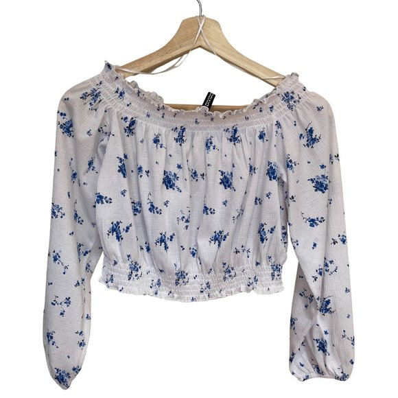 3/$30 ✿ H&M White Blue Floral Off The Shoulder Cropped Peasant Blouse Size S - Picture 5 of 6